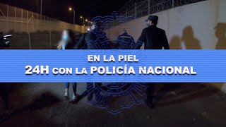 En la Piel  24 horas con la Policía Nacional la lucha más allá del Covid [upl. by Akemit]