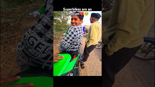 Spreading Happiness❤️🥰 publicreaction zx10r z900 bikelife bikelove reaction [upl. by Radmilla457]