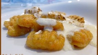 Recette des Gnocchis aux carottes et noisettes  Gnocchi recipe with carrots and nuts [upl. by Arodasi]