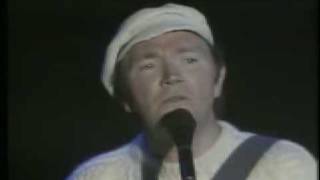 Irish Celtic Music  Carrickfergus  Clancy Brothers amp Tommy Makem [upl. by Howlond]