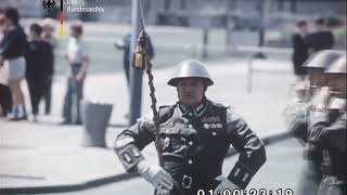 Yorckscher Marsch  East German NVA parade【1971】 [upl. by Oigile]