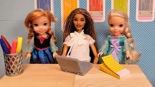 New kid in class  Elsa amp Anna toddlers  back to school 2021  Barbie is teacher  new students [upl. by Atteynot]