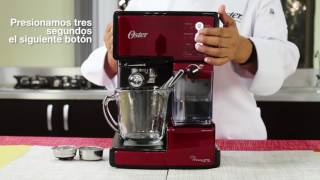 Preparamos café con cápsulas Dolce Gusto en la Cafetera PrimaLatte Oster® BVSTEM6603SS [upl. by Alwin]