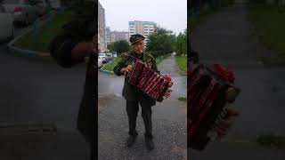 Katusha song by old retired soldier in khabarovsk at summer [upl. by Etteneg]