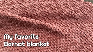 Bernat blanket yarn crochet patterns 4 Bernat baby blanket  Moss Stitch [upl. by Jack]