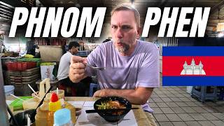 First time in CAMBODIA Crab Brain Noodles [upl. by Yahsed]