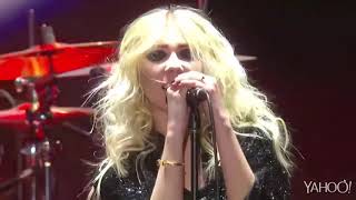 The Pretty Reckless Live Full Concert 2021 [upl. by Annaitat]