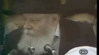 Niggun with the Rebbe Lekatchila Ariber [upl. by Darach]