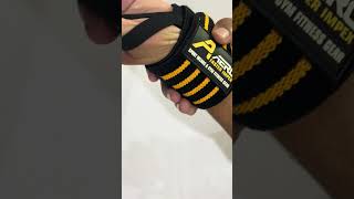 How to used wrist straps [upl. by Aidroc]