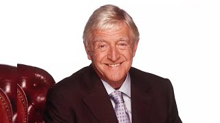 88YearOld British TV Host Sir Michael Parkinson Dies After Brief Illness He Was One of a [upl. by Mehelhteb]