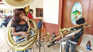 el Viejo Abandonado BANDA LOMA BONITA 2023 [upl. by Orrocos]