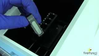 How to Calibrate a Spectrophotometer with A Didymium Glass Filter [upl. by Krawczyk]