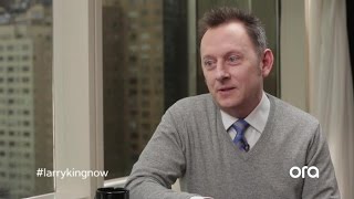 Michael Emerson on JJ Abrams Good Humor and Good Taste  Larry King Now  OraTV [upl. by Portwin]