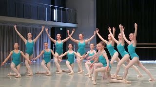 Classe de danse classique filles 1415 ans  Pointes pirouettes batterie  Conservatoire de Paris [upl. by Melodee638]