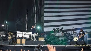 DEFTONES  MULTICAM Festival Santiago Gets Louder 2015 [upl. by Labannah]