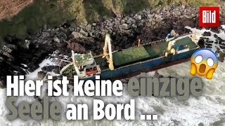 Geisterschiff wird an Irlands Küste gespült [upl. by Urba]