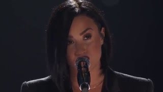 Demi Lovato amp Brad Paisley  Stone Cold at the iHeartRadio Music Awards [upl. by Alys697]