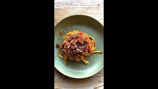 AMATRICIANA VEGANA ricetta per tutti da provare  Shorts [upl. by Gathers]