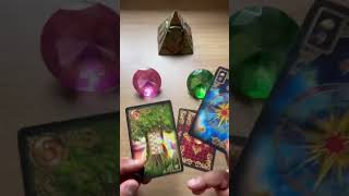 Rapidinho com baralho cigano  Tarot tarot tarotdehoje tarotresponde tarotonline [upl. by Varien]