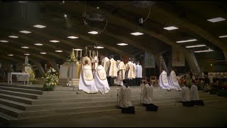 Messe du Christ Roi en la Basilique Saint Pie X LOURDES [upl. by Eiramyelhsa]