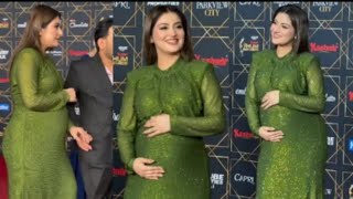 Hiba Bukhari Announcement Pregnancy In Hum Style Lux Award Show Kitchen with khushboo jaannisar [upl. by Stewardson986]