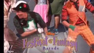 Magic Kingdom Parade 2018 Disney Fantasy Parade Mainstreet Disney Peter Pan Lost Boys Photopass [upl. by Duaner]