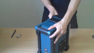 Unboxing the Makita BMR100 Job Site Radio [upl. by Norbert]