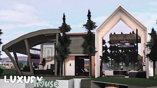 Bloxburg Luxury Realistic Modern House  House Build [upl. by Puglia]