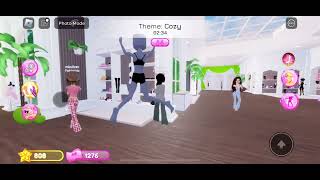 DRESS TO IMPRESS beginner guide dressing up for COZY theme DTI [upl. by Anatnahs]