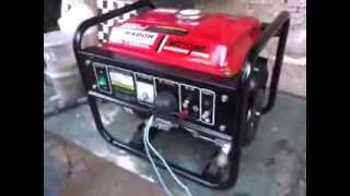 Gerador de energia 1200W motor 4 tempos gasolina [upl. by Enelime438]