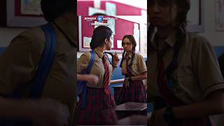 Mobile leke aa gayi school 😱 youtubeshorts trendingshorts webseries entertainment [upl. by Allimrac]