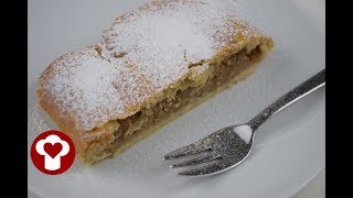 Apfelstrudel mit Mürbteig von Oma [upl. by Ykcin]