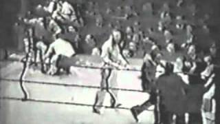 Max Schmeling vs Steve Hamas II [upl. by Ardnasac]