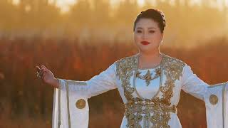 Söygüge Tolsun Keng Alem  Ruqiye Memet  Uyghur Song [upl. by Kate]