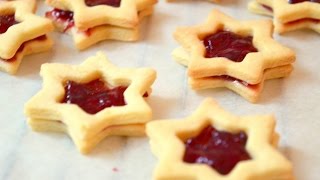 LINZER STERNE  Grundrezept für MÜRBTEIG  Weihnachtsbäckerei [upl. by Repip]