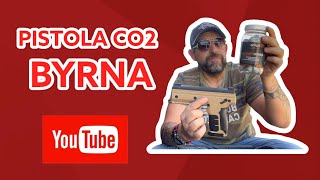 PISTOLA DE CO2 marca BYRNA [upl. by Stormi750]