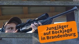 Bockjagd in Brandenburg Jungjäger erlegen das erste Stück Rehwild [upl. by Northey185]