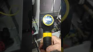 How to recharge an expansion vessel on a Ferroli bluehelix [upl. by Kutzer442]