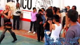 imitacion gloria trevi agarrate show travesti [upl. by Dahraf836]