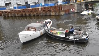 Boating in Amsterdam beetje scheef boem is ho ff bukken  04052024 [upl. by Wartow]