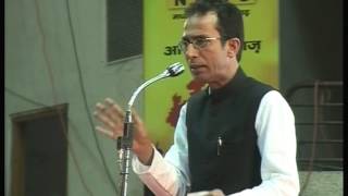 Mehshar Afridi  Indore Mushaira amp Kavi Sammelan  सरहदों से आगे  Sarhadon Se Aage  Shayari [upl. by Nawak]