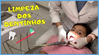 Como é fazer limpeza nos dentes – Larissa fez limpeza nos dentinhos [upl. by Rokach]