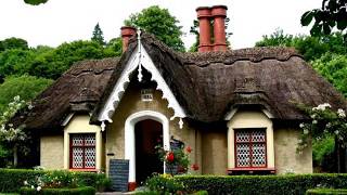 INCREDIBLE  COB  HOUSES  IRELAND [upl. by Attenra]