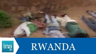 Massacres des populations au Rwanda  Archive INA [upl. by Aihsema]