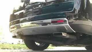 2006 Saturn VUE Dual Exhaust [upl. by Holms]