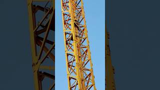 CRANE OPERATOR COMING DOWN towercrane constructionequipment potain heavyequipment craneoperator [upl. by Ihcas]