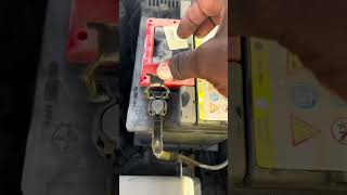 PEUGEOT 206 cc BATTERY REPLACEMENT 20062009 [upl. by Ddal620]