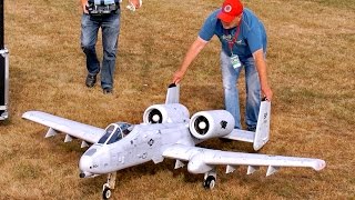 A10 WARTHOG THUNDERBOLT 2 GIANT RC SCALE MODEL TURBINE JET FULL DEMO FLIGHT  Jetpower Messe 2015 [upl. by Zendah699]