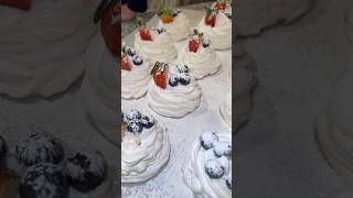 Mini Pavlova subscribe shortsvideo shorts short [upl. by Lohner]