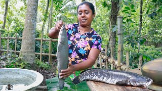 A healthy meal with traditional red rice and shol fish curry village kitchen recipefish recipe [upl. by Lasala]